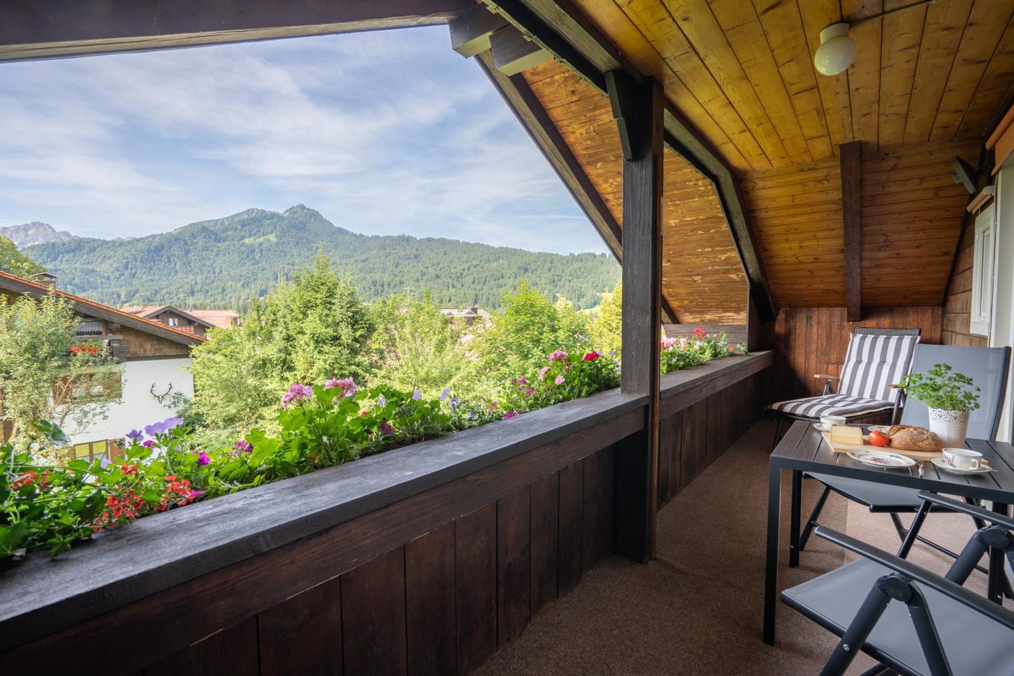 Lingg Ferienwohnungen Oberstdorf Exterior foto